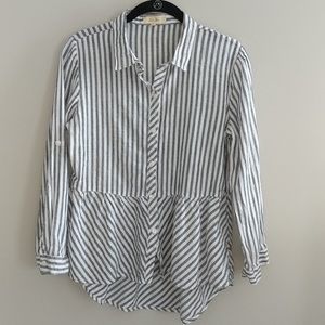 Love Notes Women’s Striped Button Down